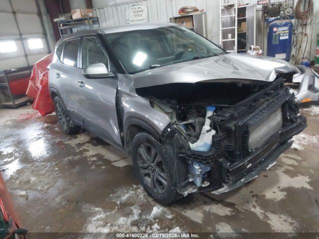  Salvage Kia Seltos