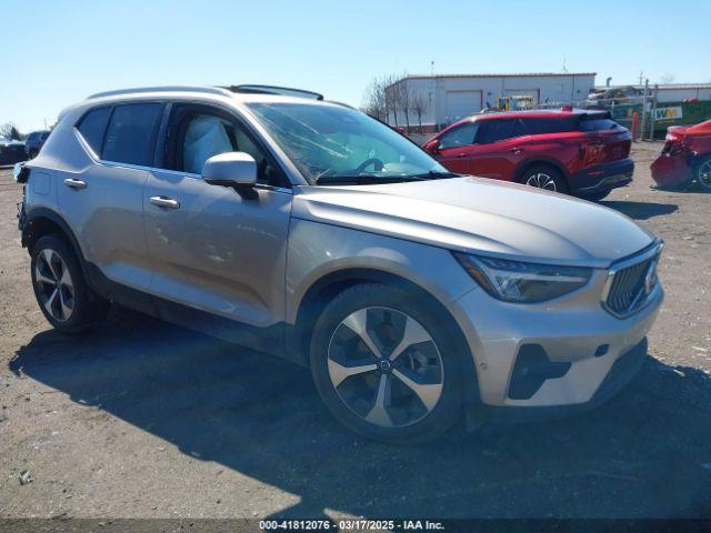  Salvage Volvo XC40
