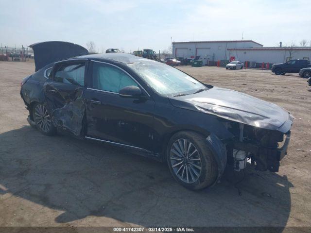  Salvage Kia Cadenza