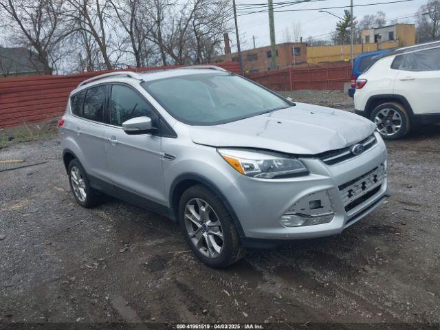  Salvage Ford Escape