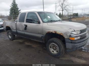  Salvage Chevrolet Silverado 2500