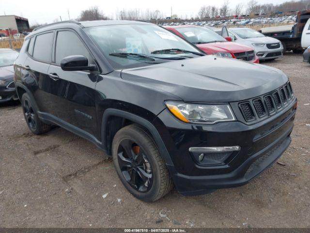  Salvage Jeep Compass