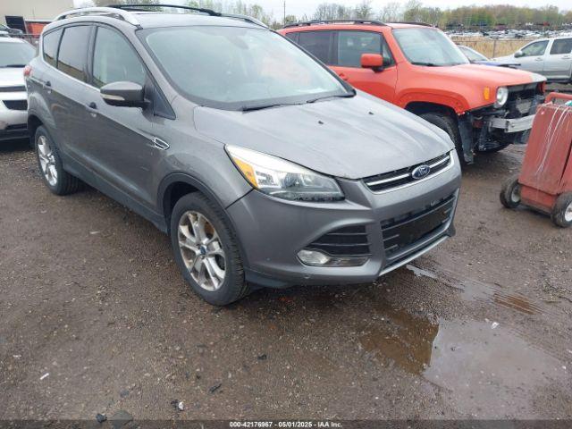  Salvage Ford Escape