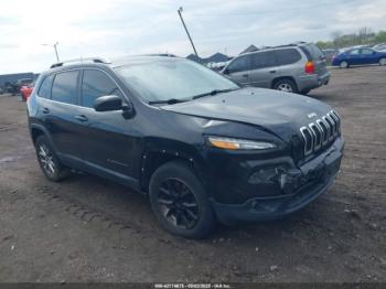  Salvage Jeep Cherokee