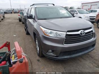  Salvage Toyota Highlander