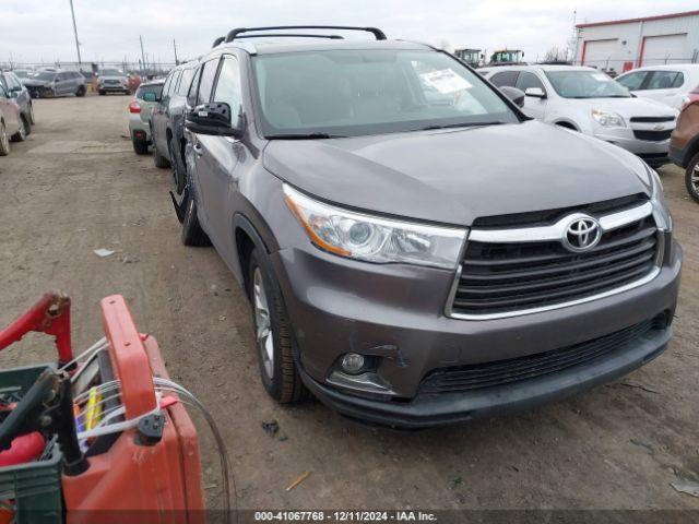  Salvage Toyota Highlander