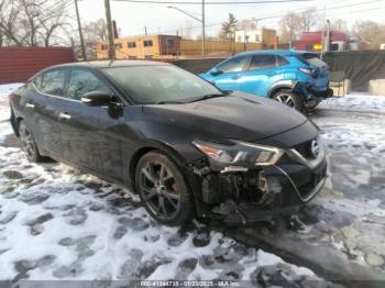  Salvage Nissan Maxima