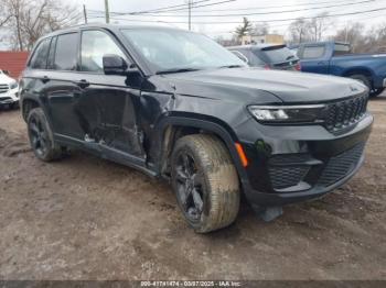  Salvage Jeep Grand Cherokee