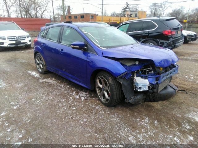  Salvage Ford Focus St