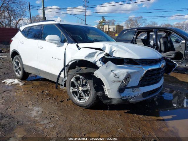  Salvage Chevrolet Blazer