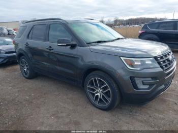  Salvage Ford Explorer