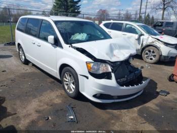  Salvage Dodge Grand Caravan