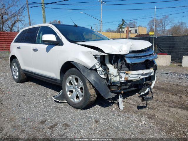 Salvage Ford Edge