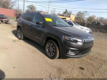  Salvage Jeep Cherokee