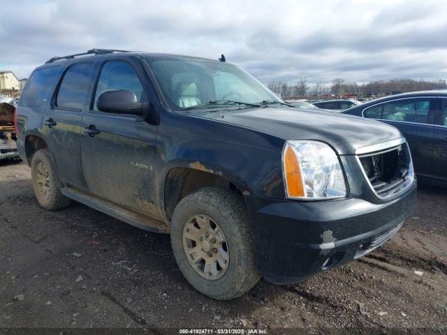  Salvage GMC Yukon