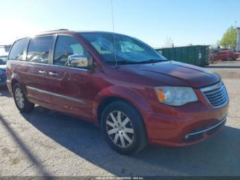 Salvage Chrysler Town & Country