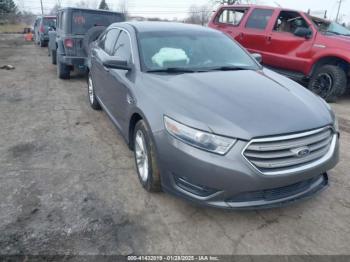  Salvage Ford Taurus