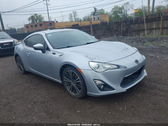  Salvage Scion FR-S