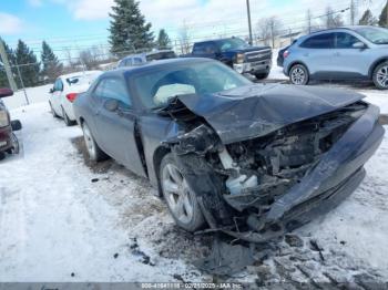  Salvage Dodge Challenger