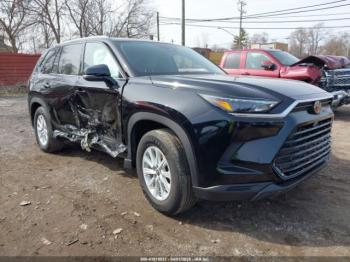  Salvage Toyota Grand Highlander
