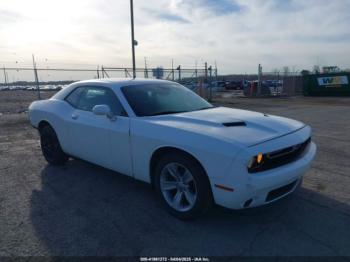  Salvage Dodge Challenger