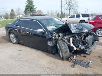  Salvage Chrysler 300
