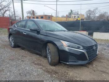  Salvage Nissan Altima