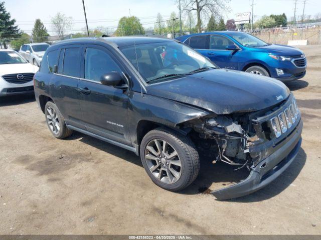  Salvage Jeep Compass