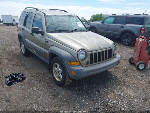  Salvage Jeep Liberty