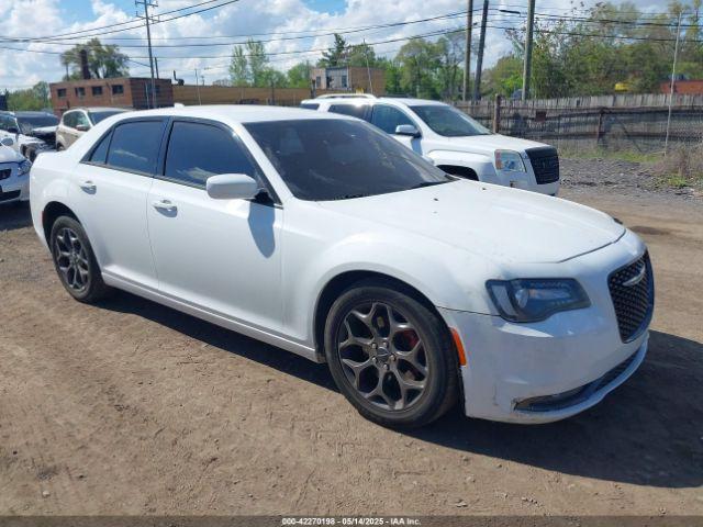  Salvage Chrysler 300