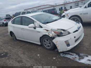  Salvage Toyota Prius