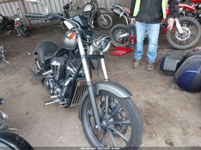  Salvage Honda Vt1300
