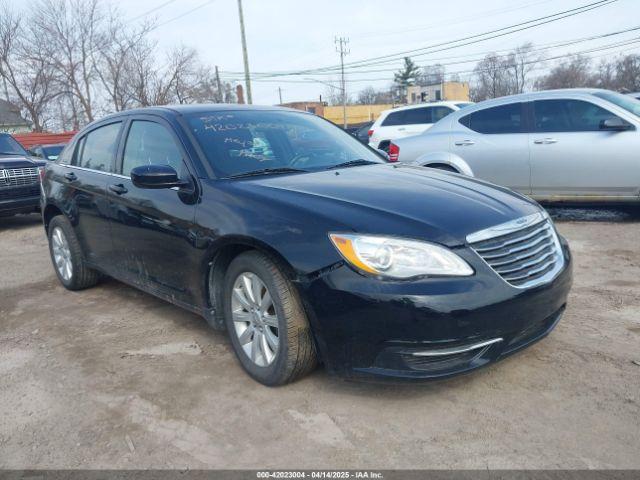  Salvage Chrysler 200