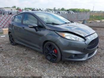  Salvage Ford Fiesta
