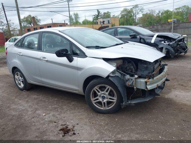  Salvage Ford Fiesta