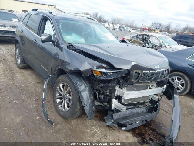  Salvage Jeep Cherokee