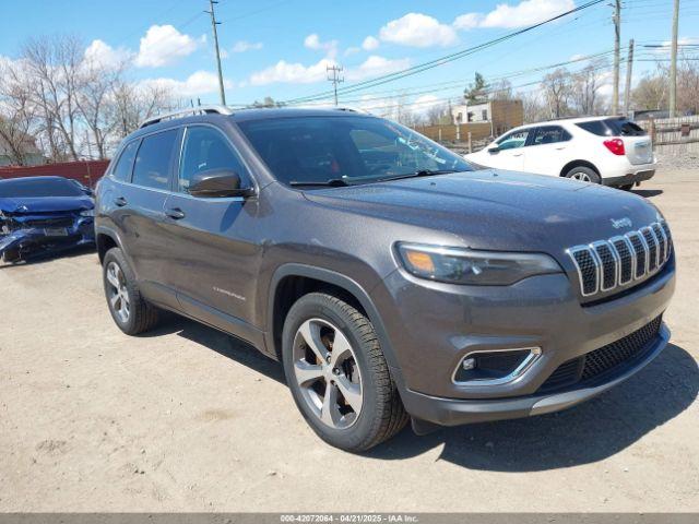  Salvage Jeep Cherokee