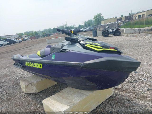 Salvage Sea-Doo Rxt-300