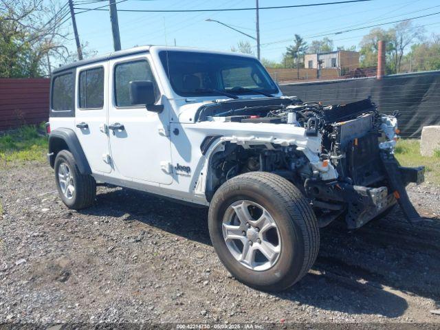  Salvage Jeep Wrangler