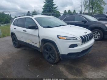  Salvage Jeep Cherokee