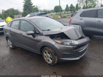  Salvage Ford Fiesta