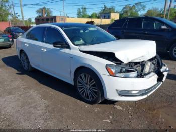  Salvage Volkswagen Passat