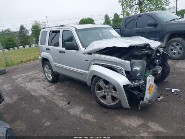  Salvage Jeep Liberty