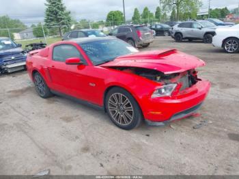  Salvage Ford Mustang