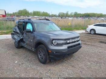  Salvage Ford Bronco