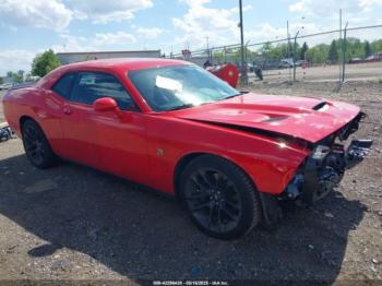  Salvage Dodge Challenger