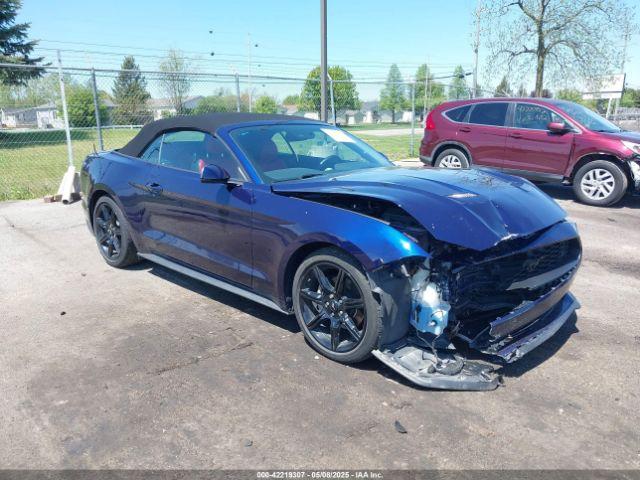 Salvage Ford Mustang