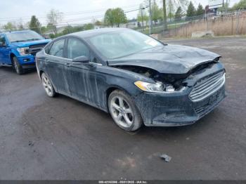  Salvage Ford Fusion