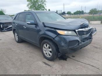  Salvage Kia Sorento