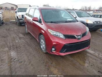  Salvage Toyota Sienna
